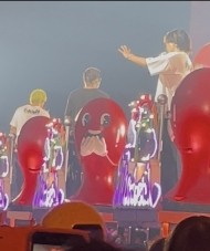 ライブ❤️️🩵💜 日記