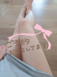 今日お休みです😭 日記