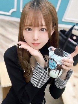ももな
