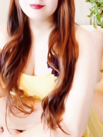 いおり❤️萌え系潮噴き巨尻は店的にオススメ