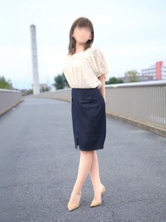 11月の新人情報　並木 さら(38)　10月5日入店