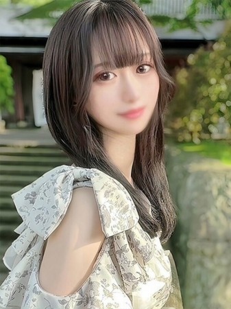 《体験入店初日》小柄ロリカワ系アイドル界隈の頂点に立つ女の子『ひまり姫』デビュー!