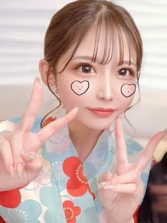 《体験入店初日》可愛さと美しさ、二つの顔をもつ彼女はまさに、現代の美女『もゆ姫』